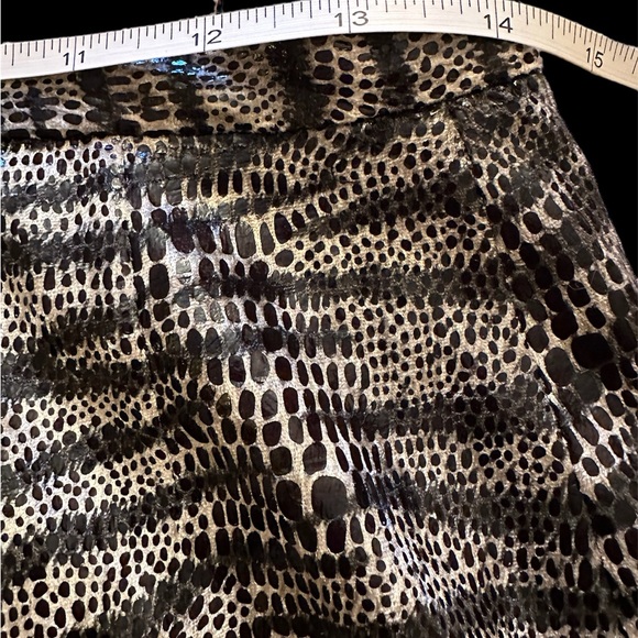 DONATED ❌Animal Print Mini Skirt, Jenni Maxx NYC, sz 10 - Picture 8 of 9